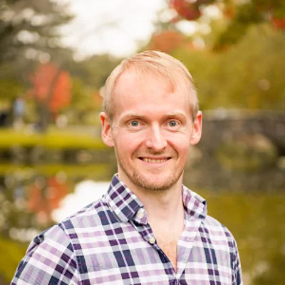 Screw being unhappy podcast guest. Zuzana Mukumayi, productivity and habit change coaching