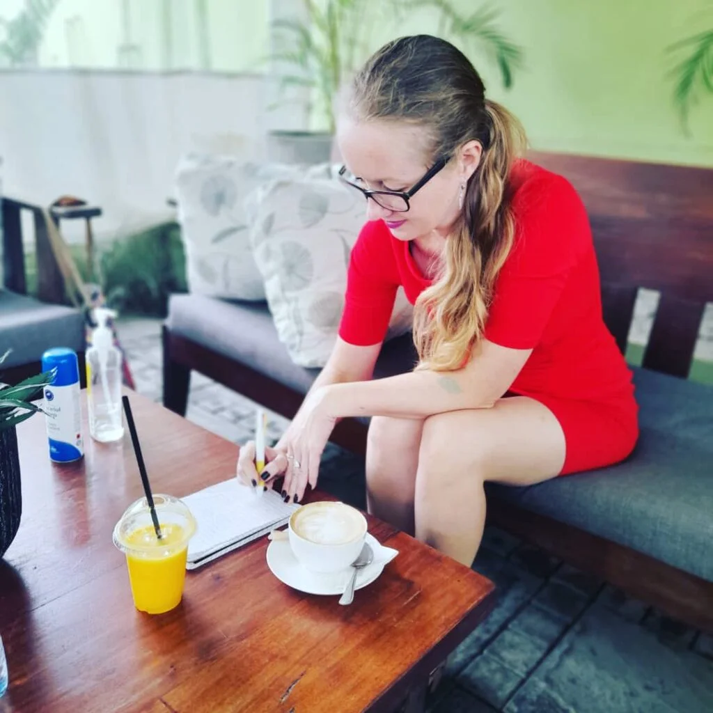 Zuzana Mukumayi: Positive Intelligence, Productivity and Habit Coaching