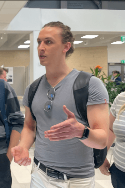 Kryštof Ekl, a productivity coach and Notion consultant, shares more about how online tools can help to improve your productivity and habits.